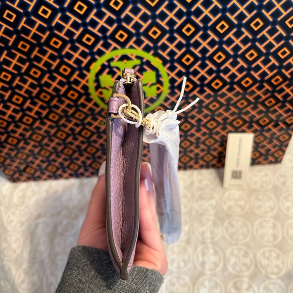 Tory Burch Chelsea Wristlet Bag Allium Gold Purple - Picture 2 of 10